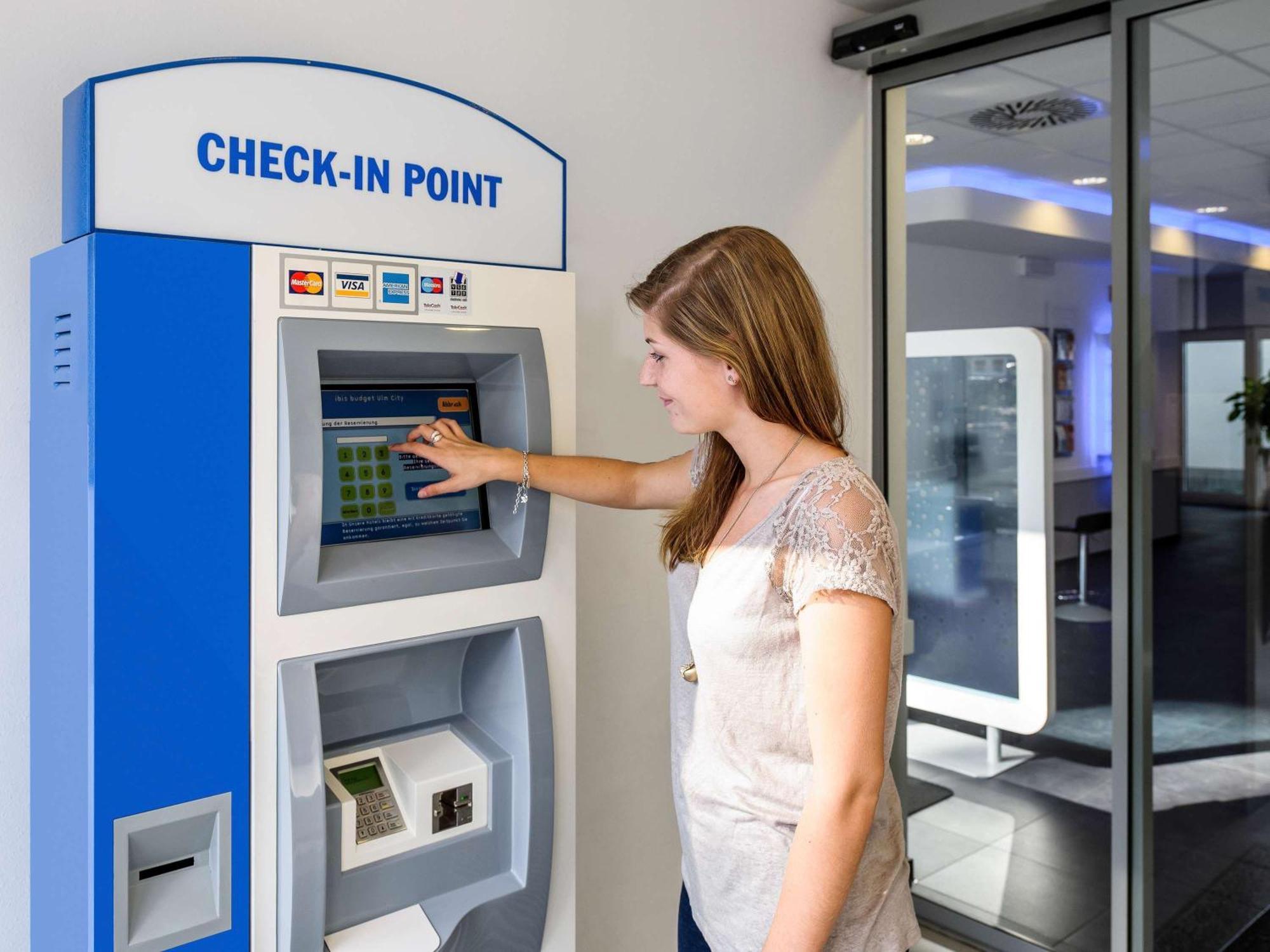 Ibis Budget ז'יבה מראה חיצוני תמונה